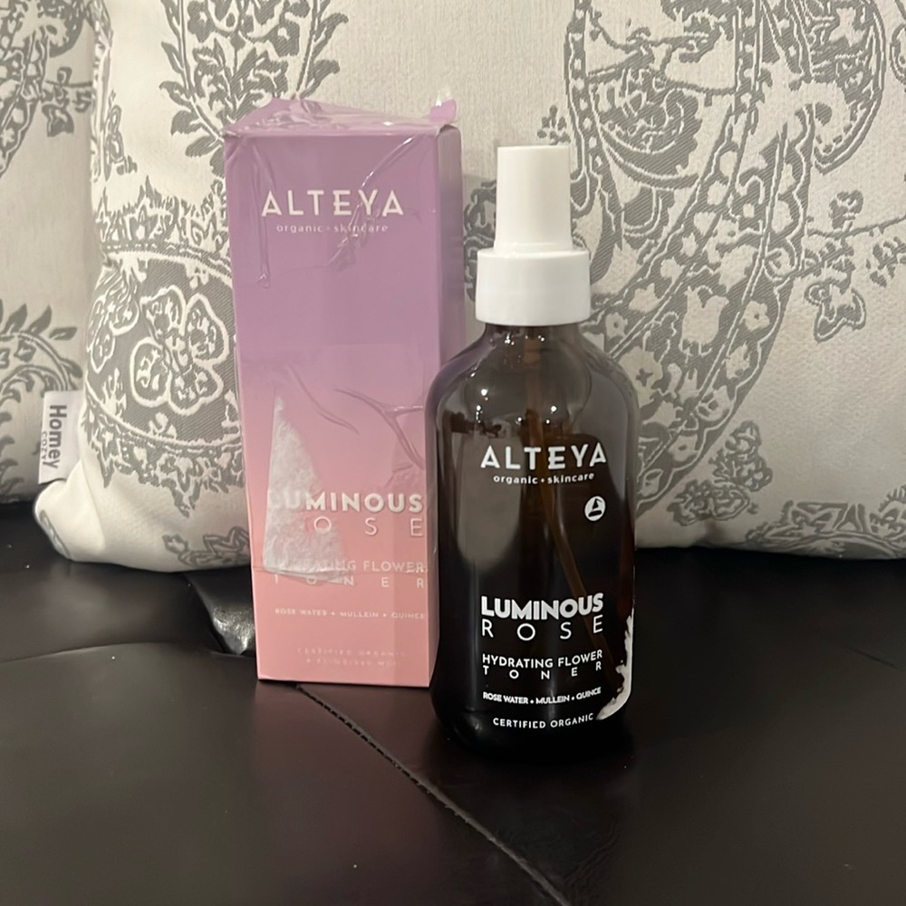Alteya organic skin care, hydrating flower toner